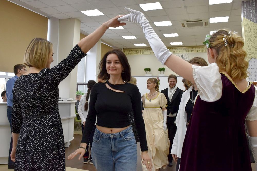 старинные танцы в Шишковке_akunb.altlib.ru.jpg