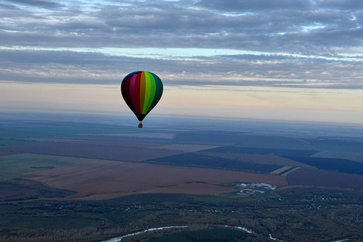 полет на рассвете_Осенний фестиваль воздухоплавания_VzletaiAltai2.jpg