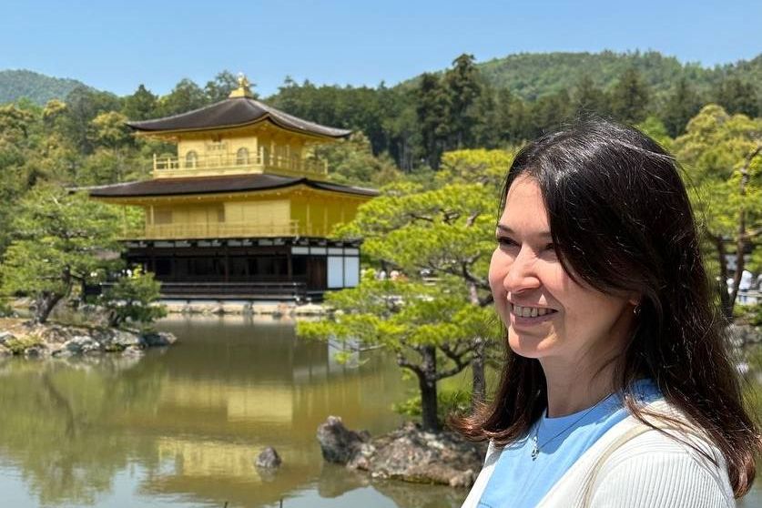 Яна Ефременко у золотого павильона в Киото_e_freeman_ko.jpg Яна Ефременко у золотого павильона в Киото_e_freeman_ko.jpg