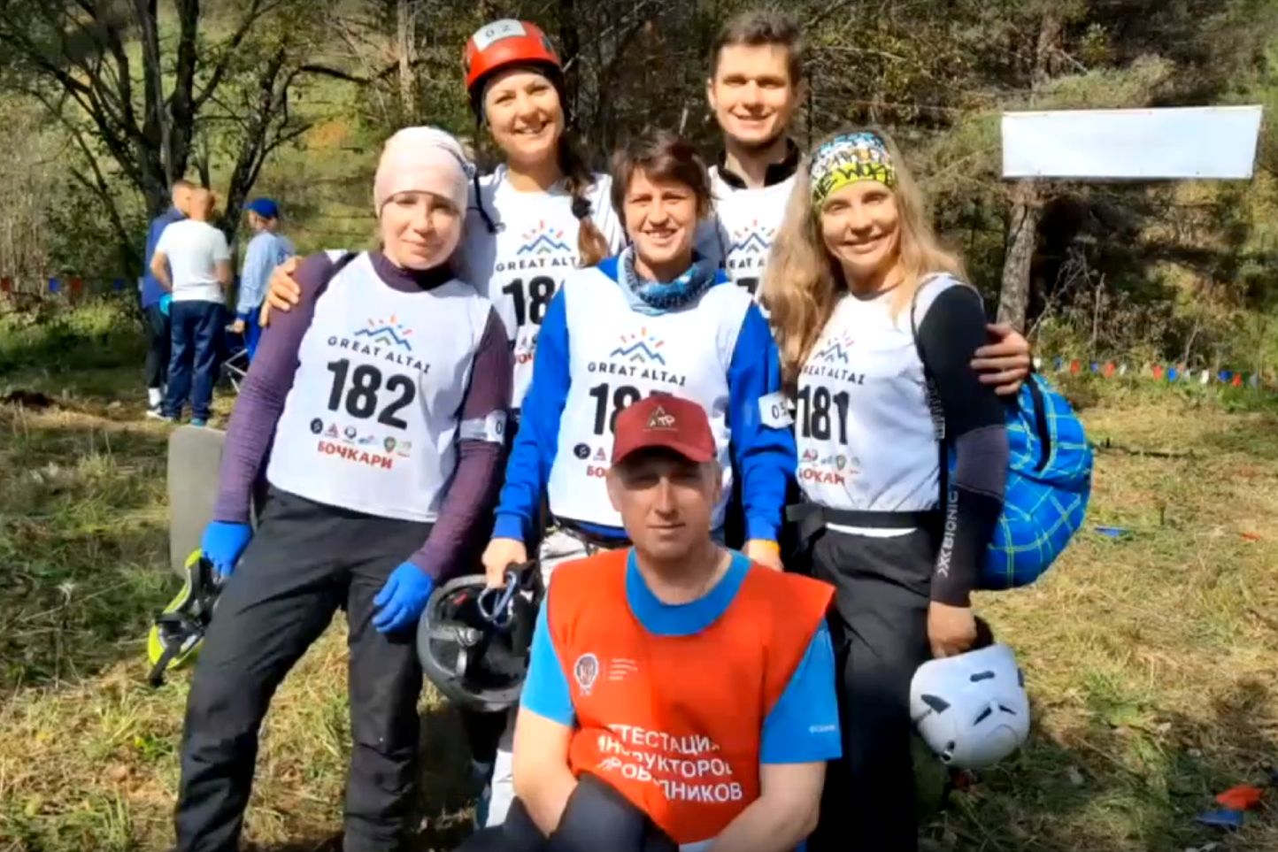 аттестованные на Золотом гиде Алтая инструкторы-проводники_fst_ak.jpg