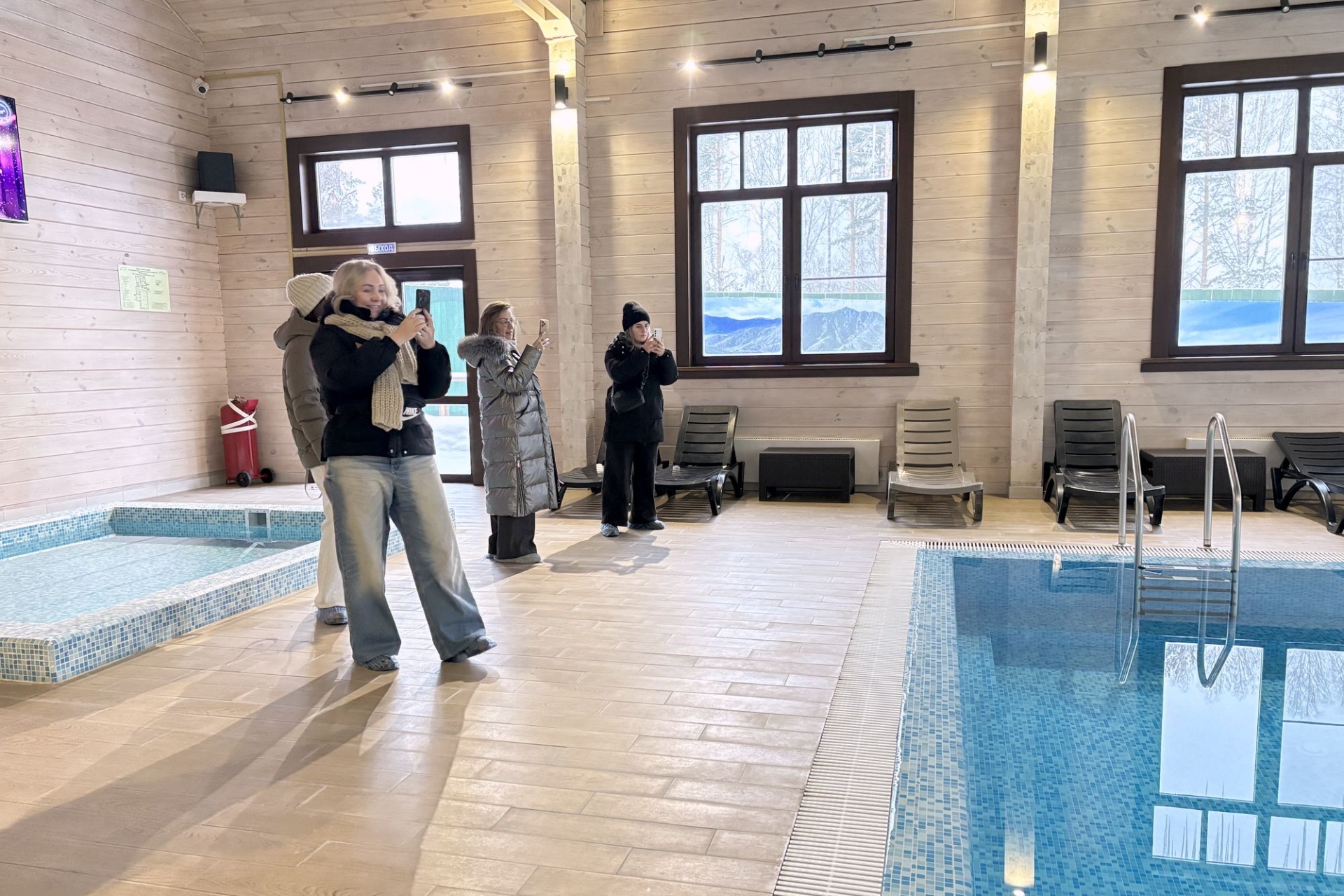 бассейн в комплексе Олимп-парк_Наталья Миненко.jpg