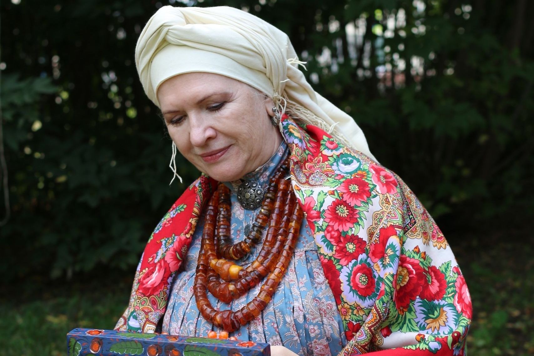 традиционный русский головной убор_muzeighmak.jpg традиционный русский головной убор_muzeighmak.jpg