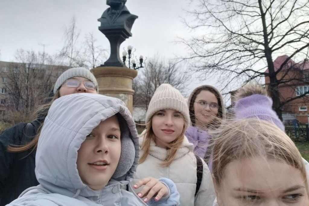 команда Х на студенческом марафоне Квест-фест в Бийске.jpg