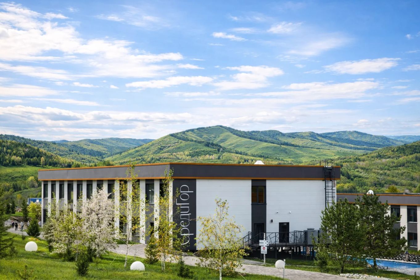 модульный отель Среди гор курорта Алтай Пэлас_sredi-gor.ru.jpg