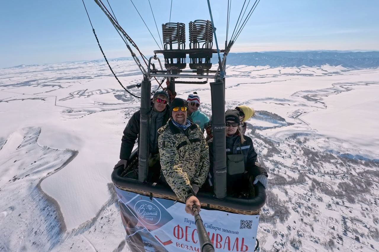 спортивный полет фестиваля Алтайская фиеста_Алексей Шеломенцев_ flymonitor.ru.jpg