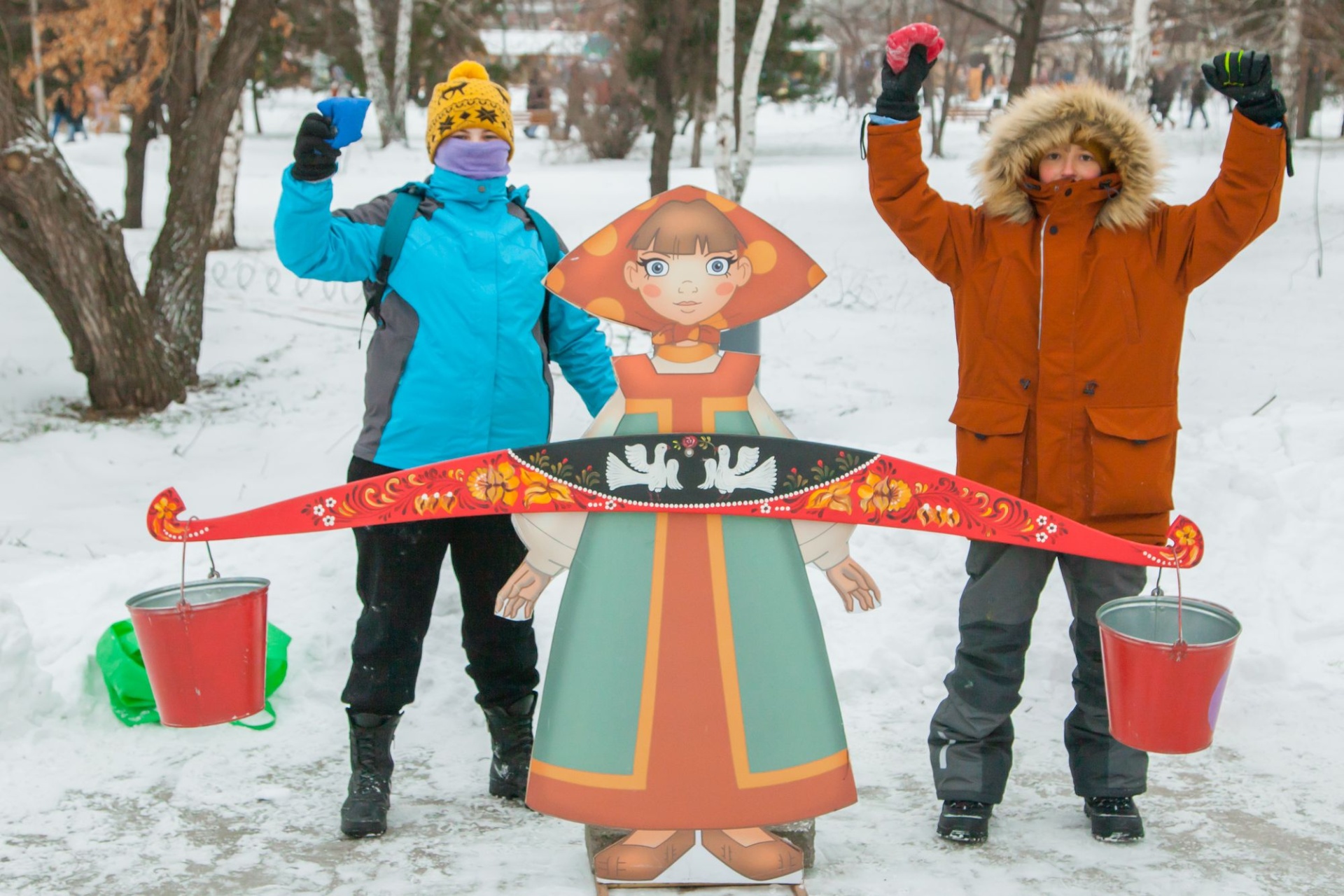 шуточные соревнования на Алтайской зимовке_Владимир Вдовин.jpg