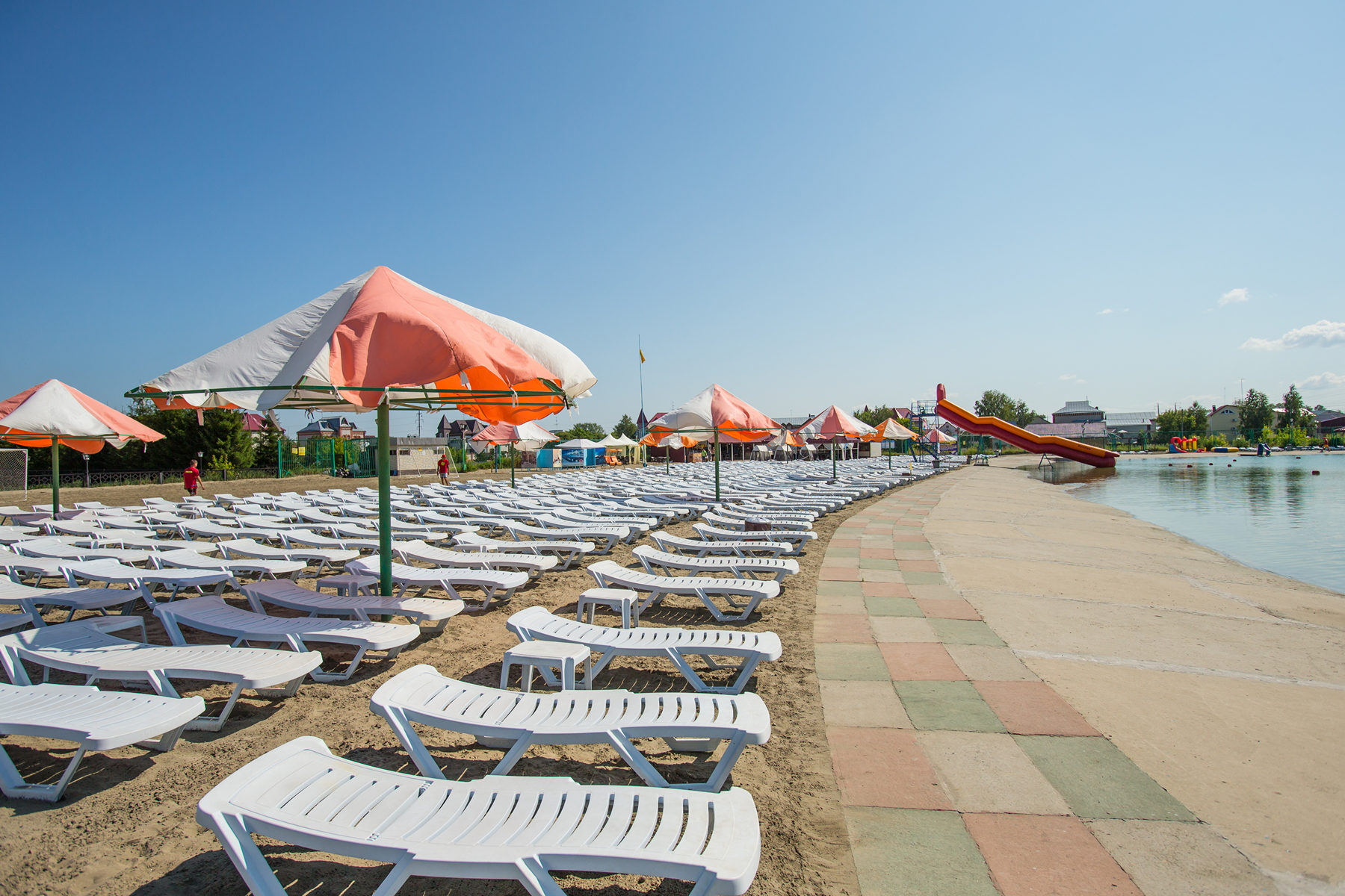 пляж в парк-отеле Солнечный_solnechniy.su.jpg