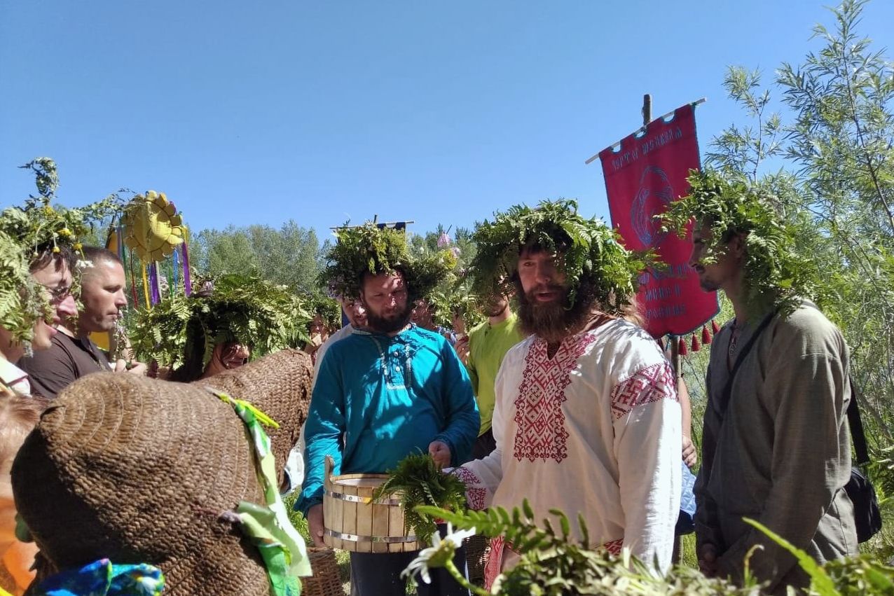 славянские практики на фестивале Купалица_Александр Лагуткин.jpg