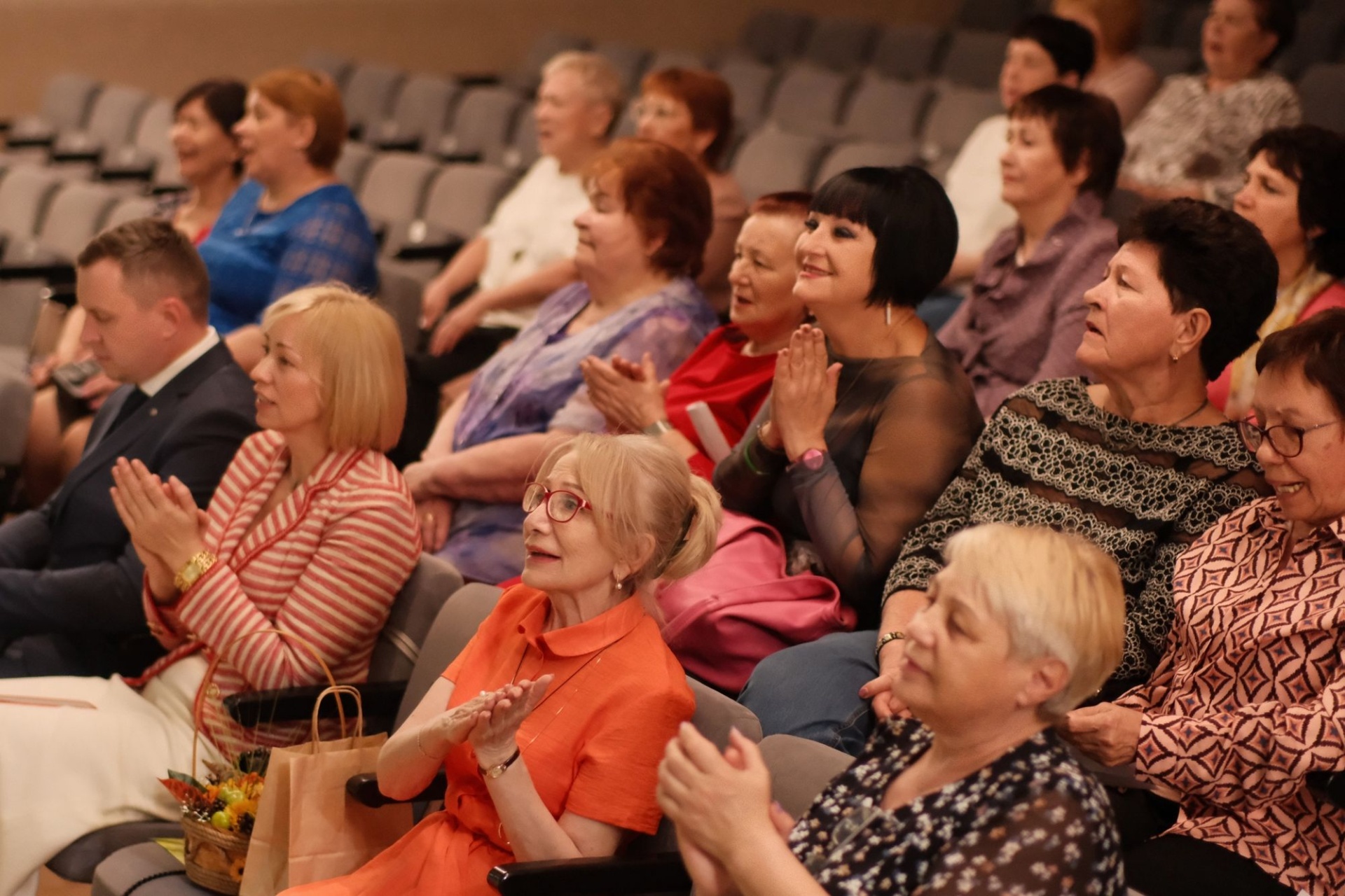 эксперты и участники фестиваля Декада серебряного возраста_dekadasv.jpg