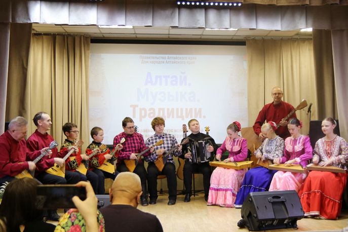 участники конкурса Алтай. Музыка. Традиции_altairegion22.jpg