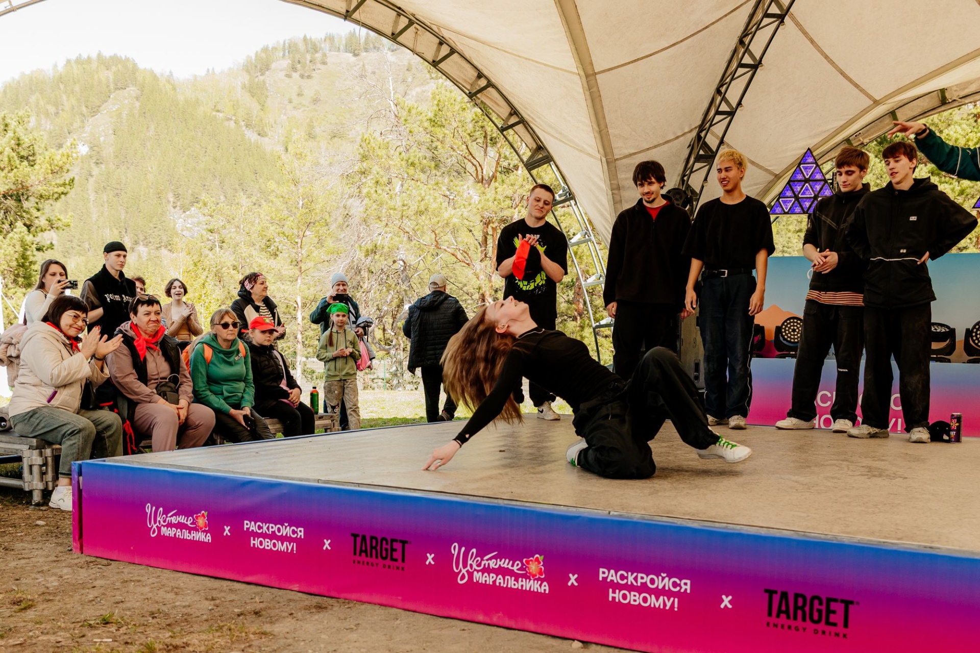 танцевальные баттлы на фестивале Цветение маральника_Татьяна Алдабаева.jpg