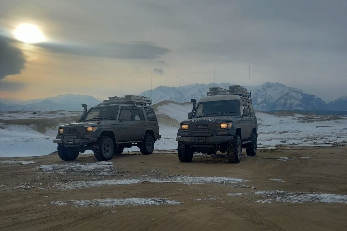 Транссибирская экспедиция в Чарских песках у БАМа_Дмитрий Юрочкин.jpg