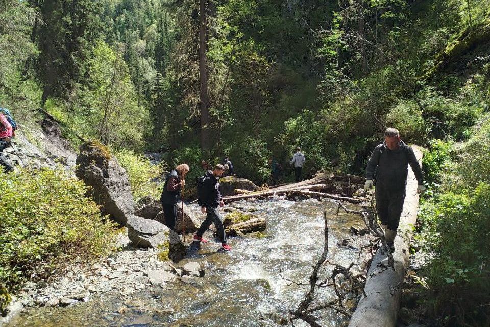 экспедиция проекта Алтайский тропинг на экотропе к водопадам Шинок_Марина Танкова.jpg