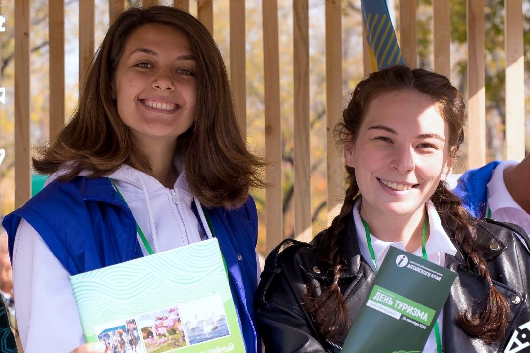 ТИЦ Алтайского края на Дне туризма в парке Изумрудный_Светлана Палачева.jpg