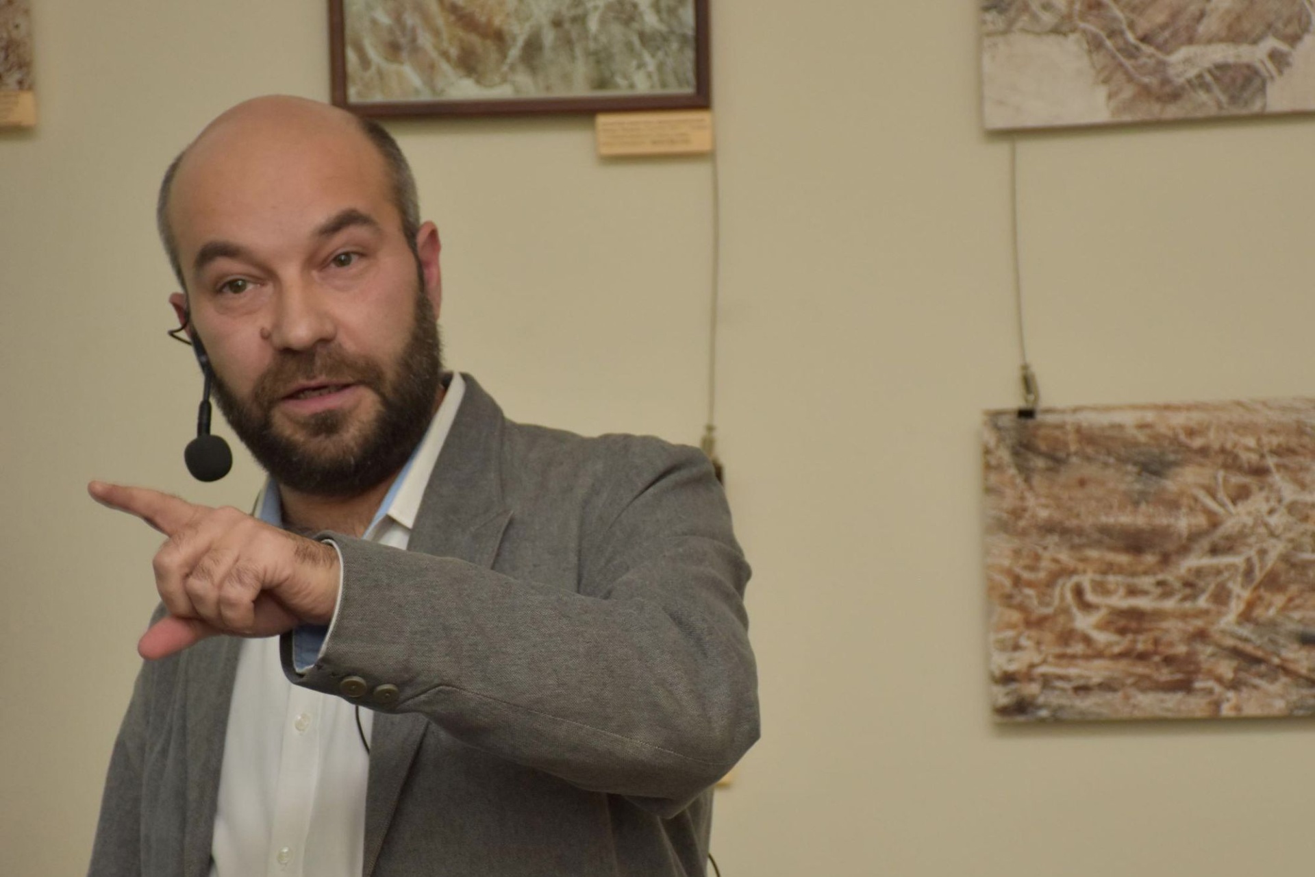 Сергей Усольцев спикер лектория Шишковки Энергия знаний_akunb.jpg