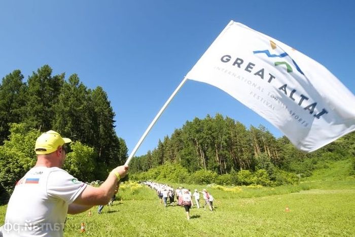 флаг фестиваля Большой Алтай_Валерий Степанюк.jpg флаг фестиваля Большой Алтай_Валерий Степанюк.jpg