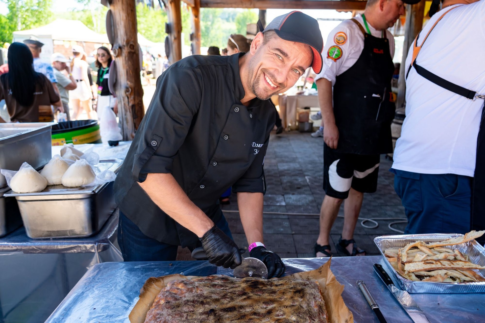 участник гастрофестиваля АХ! Фест_Дмитрий Днепровский.jpg