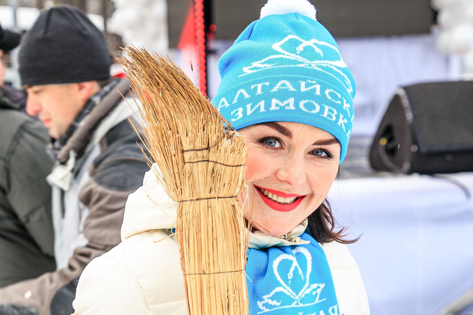 игровой реквизит на Алтайской зимовке_Антон Губанов.jpg