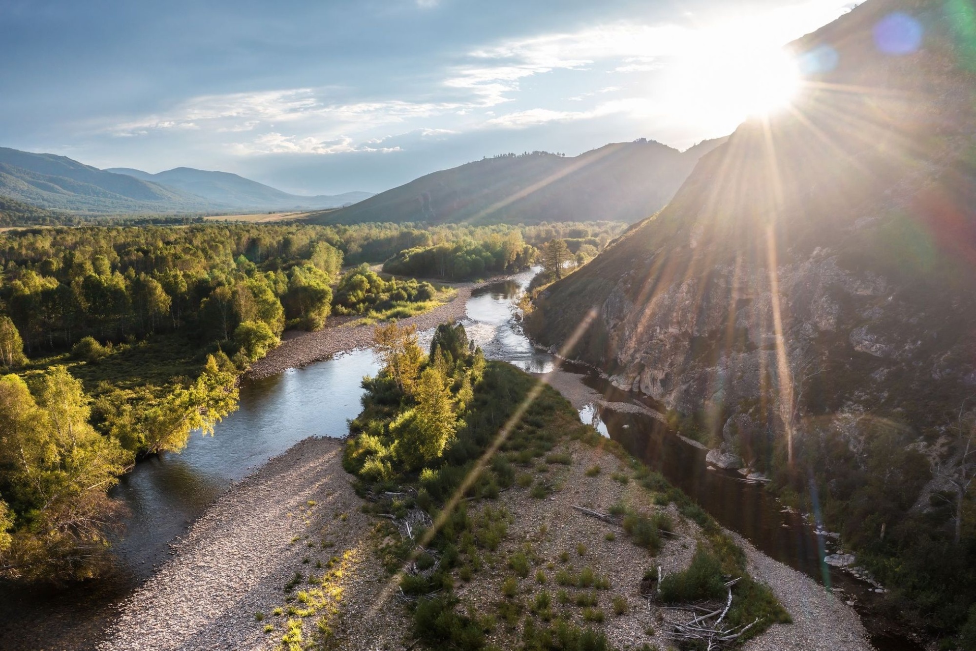 район стоянки Богородица на реке Иня в Краснощековском районе_Денис Соломахин.jpg