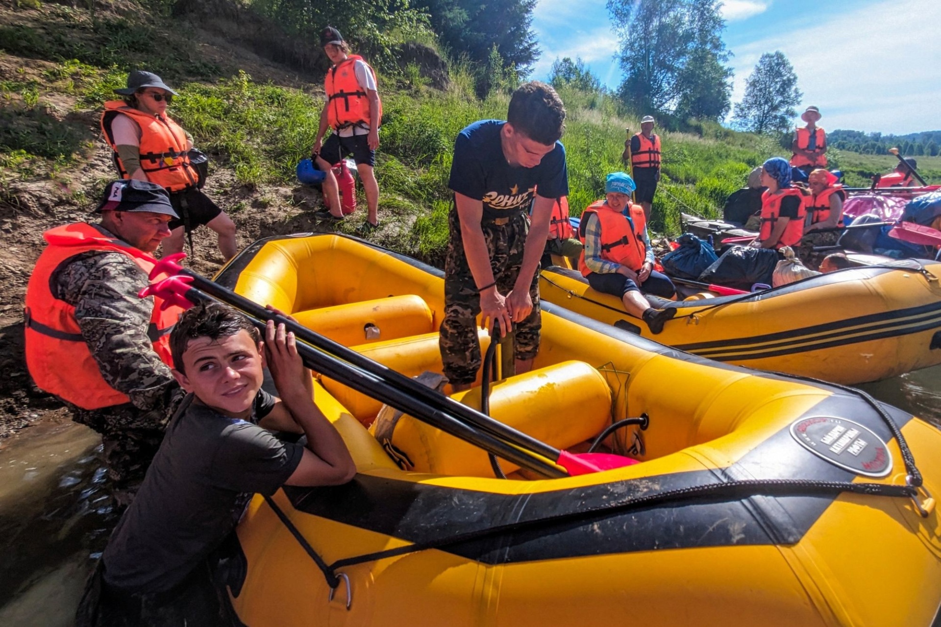участники экспедиции Экогид Алтая на Салаире_Денис Соломахин.jpg