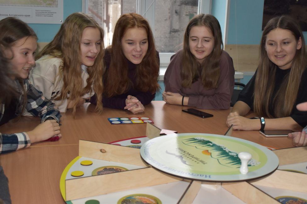 участницы Дня открытых дверей в Тигирекском заповеднике_oopt22.ru.jpg