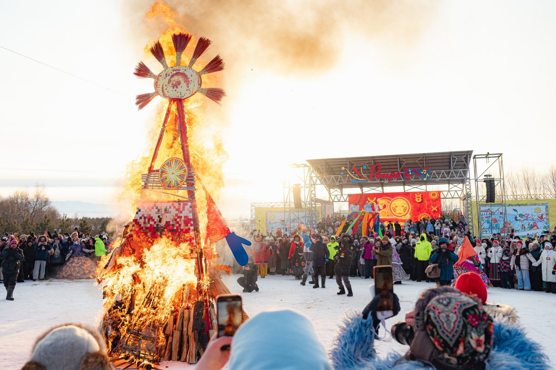 костер Сибирской Масленицы_Дмитрий Ишутинов.jpg