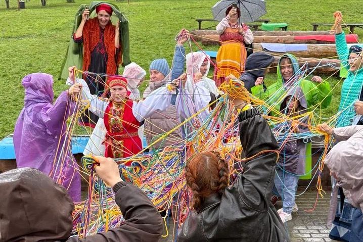 плетение из нитей на Алтайских плетенках_Ксения Кудрина.jpg плетение из нитей на Алтайских плетенках_Ксения Кудрина.jpg