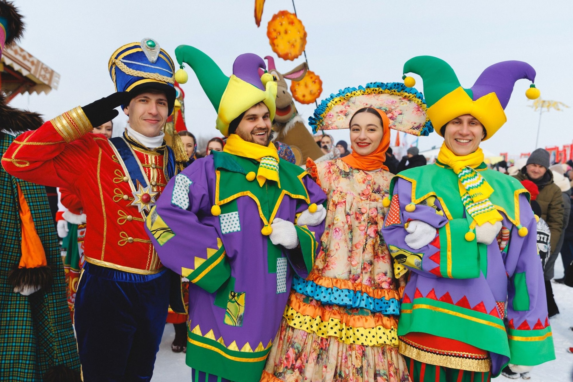 скоморохи Сибирской Масленицы_Евгений Петров_sibmaslenica.jpg