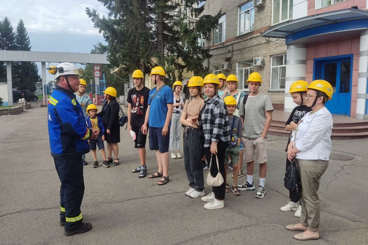 экскурсия по барнаульской ТЭЦ-2 на экскурсионном флешмобе-2023_Татьяна Ширина.jpg экскурсия по барнаульской ТЭЦ-2 на экскурсионном флешмобе-2023_Татьяна Ширина.jpg