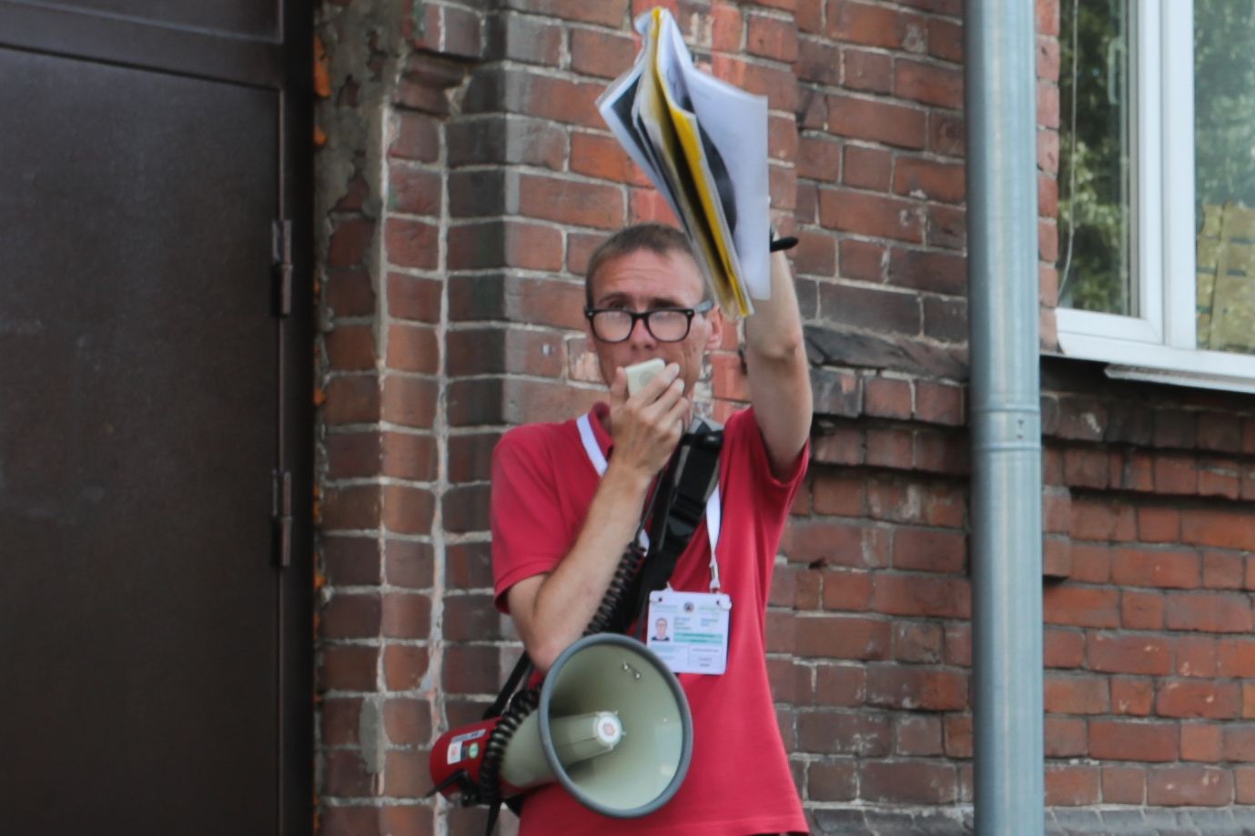 Даниил Дегтярев на экскурсионном флешмобе_Валерий Степанюк.jpg