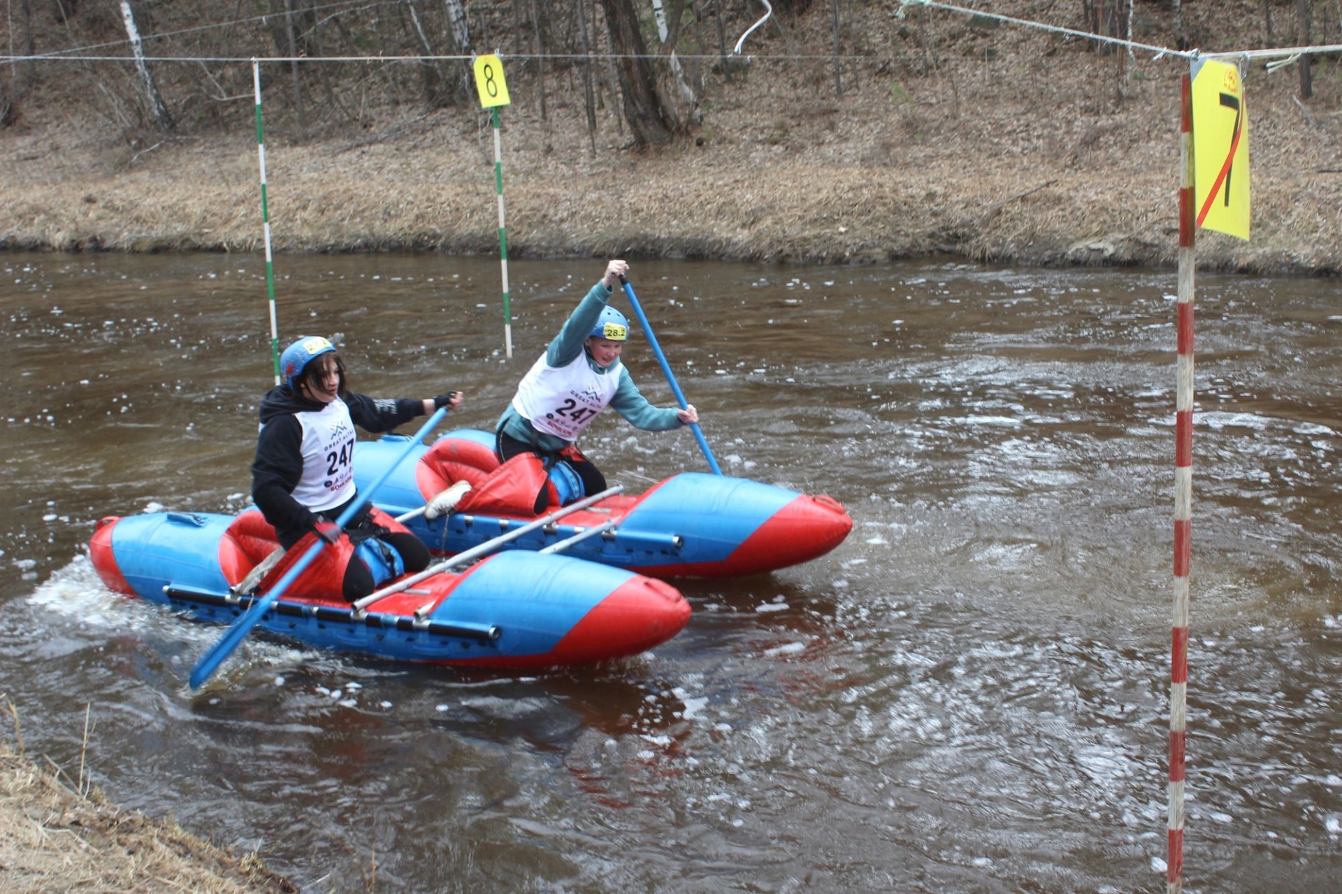 участницы соревнований ТВТ на Барнаулке_adimtur_ecology.jpg