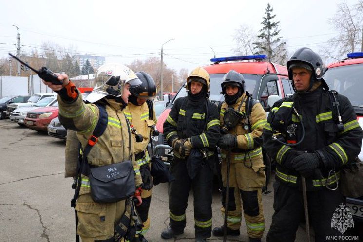 отряд пожарных Алтайский край_mchs_altkray.jpg
