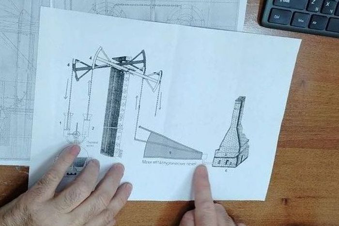 модель паровой машины Ползунова_poteshkinnik.jpg модель паровой машины Ползунова_poteshkinnik.jpg