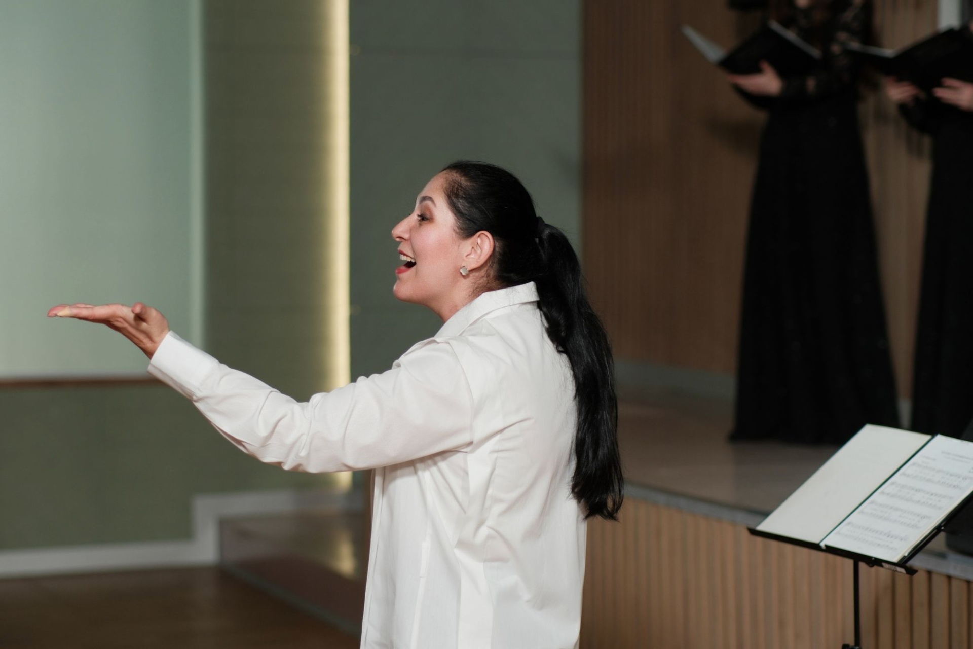 хормейстер на фестивале Декада серебряного возраста_dekadasv.jpg