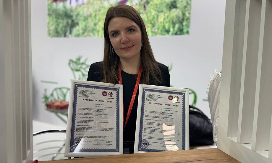 Первые сертификаты соответствия стандарту China Friendly отелям Алтайского края вручены на туристической выставке MITT