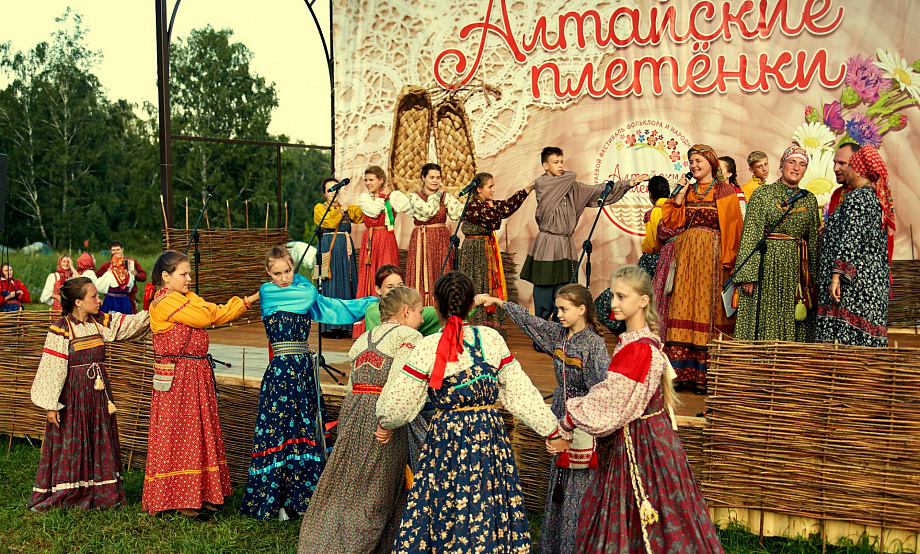 Три дня туристическая усадьба «Сокол» была местом встречи лучших образцов традиционной русской культуры