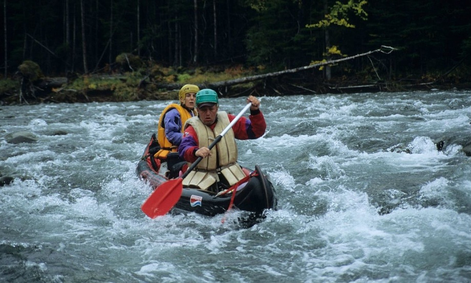 Как два барнаульца полмесяца шли в водном караване швейцарцев, в «Шишковке» расскажет руководитель похода по Якутии