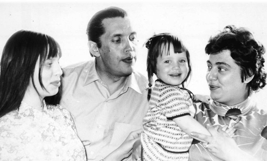 Книги дочерей, открытые встречи с поэтами и 10-часовой оупенэйр в Косихе ждут гостей краевого литфестиваля Рождественского