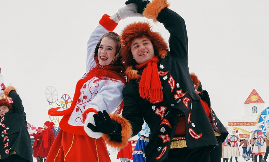 30 тысяч человек побывали на фестивале «Сибирская Масленица» в Новотырышкино