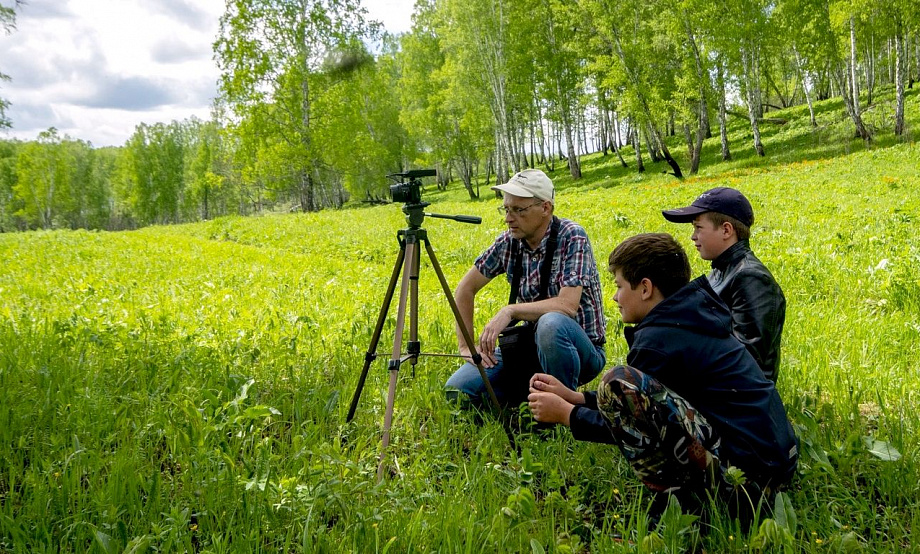 Как дети создают кинолетопись заповедной алтайской природы, узнаем на киноклубе «Премьера»