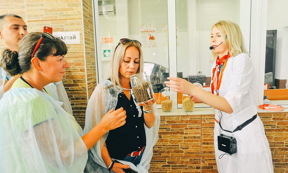 Экскурсии по Бочкаревскому пивоваренному заводу и надувная полоса препятствий – фишки фестиваля «Бочкаревское Подворье»