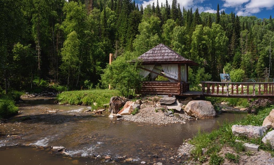 Три маленьких «страны» Таежной заимки: туркомплекс «Лесная сказка» сделал для гостей подробные карты местности