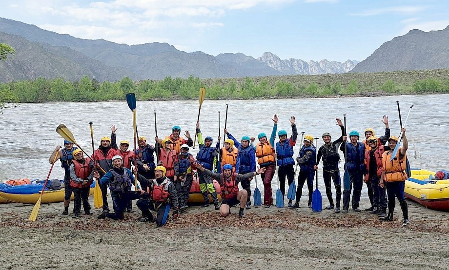 Опытные инструкторы-проводники по Алтаю прошли профессиональную переподготовку в Институте географии АлтГУ