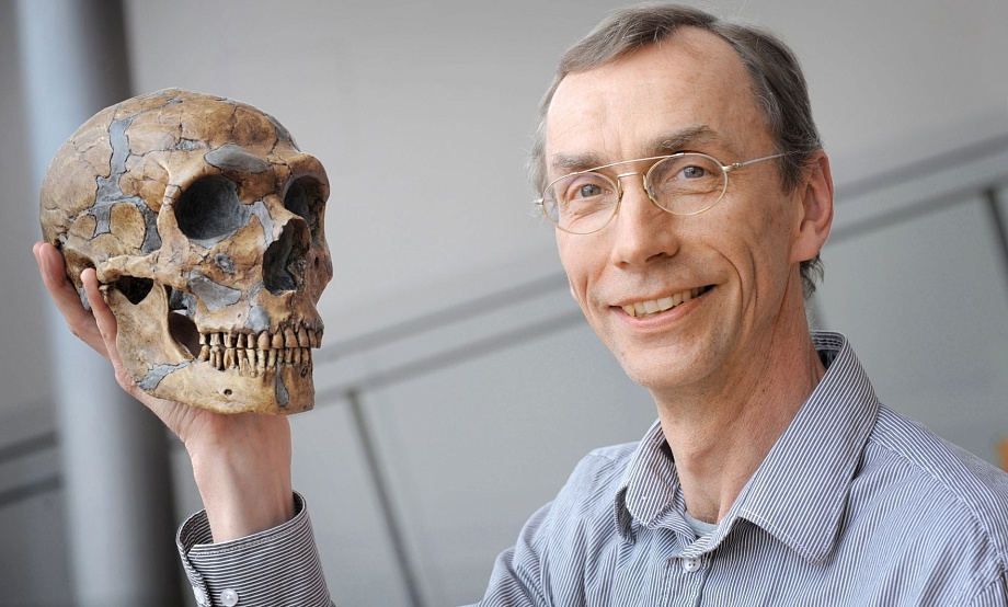 Нобелевской	премии удостоен палеогенетик, выявивший неизвестную ветвь человечества по находке в Денисовой пещере
