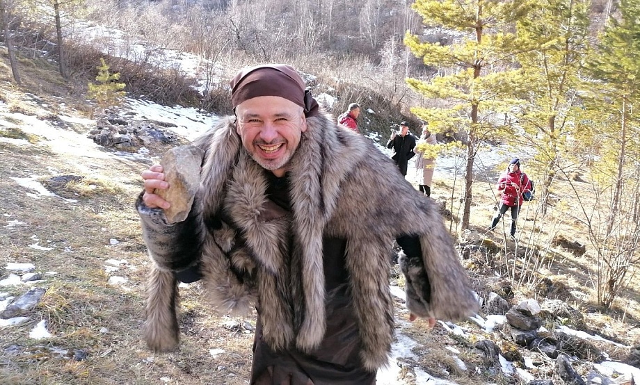 Поэт, скульптор, шаман, «денисовец»: с кем встретиться в субботу в Алтайском крае