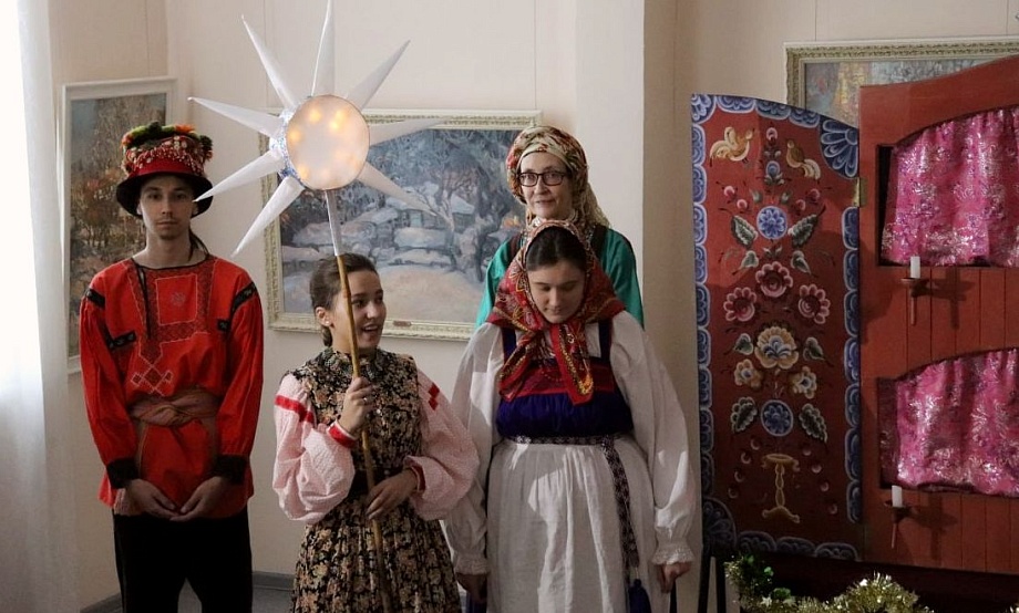 Крепкий мороз гонит в тепло: чем займутся в святочную субботу в Бийске и Барнауле