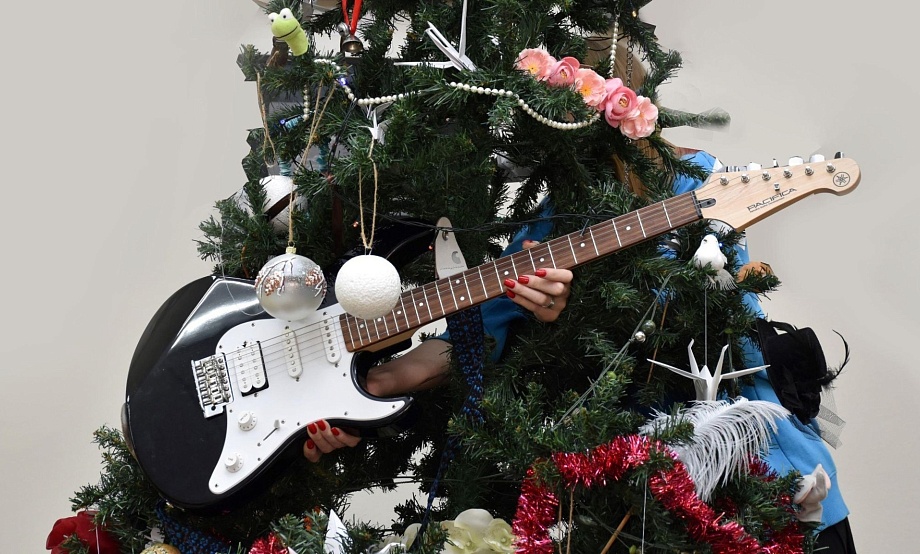 В канун Старого Нового года в «Шишковке» бесплатно учат каллиграфии и устраивают «квартирник»