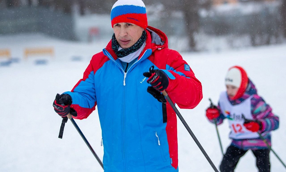 До конца зимы в Барнауле проведут самую массовую и семейную лыжные гонки, в предгорьях – праздничный охотничий биатлон