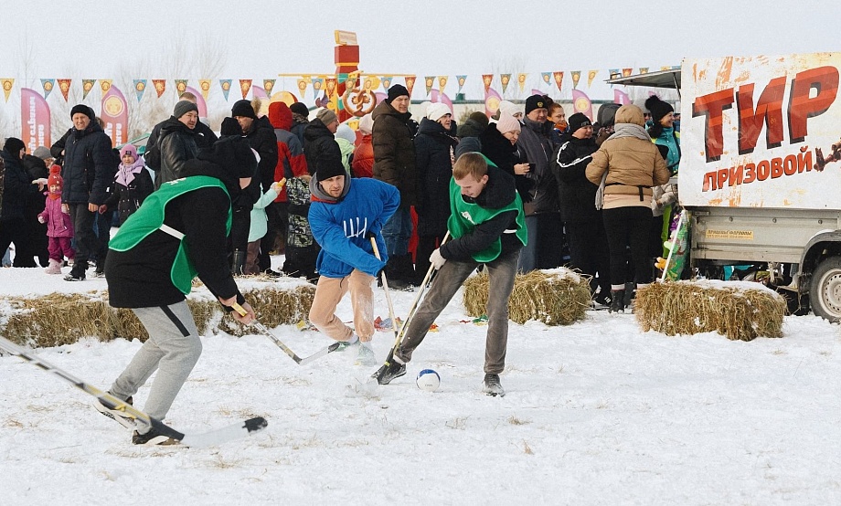 В год единства народов России Богатырские забеги Сибирской Масленицы дополнят играми оленеводов и азартными состязаниями