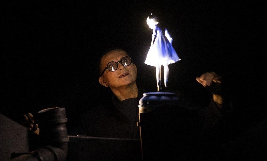 Фестиваль кукольников и цигун одного дня, тайны саквояжа и Шукшин вязью: топ-5 уикенда в крае и его столице